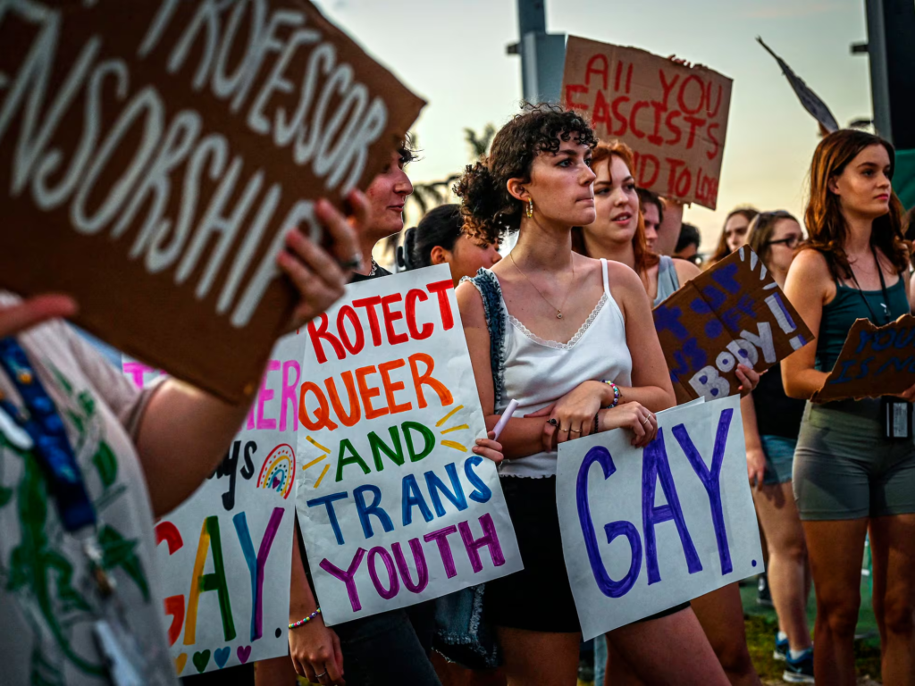 ¿Por qué los «woke» se consideran moralmente superiores? Un mix de ...